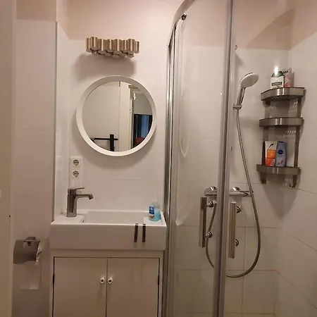Stylish In Old Town Apartment *
